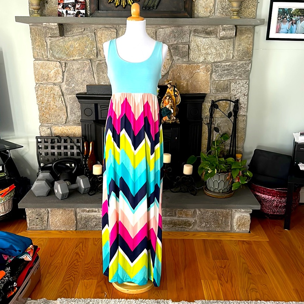 Cute multi colored Maxi dress